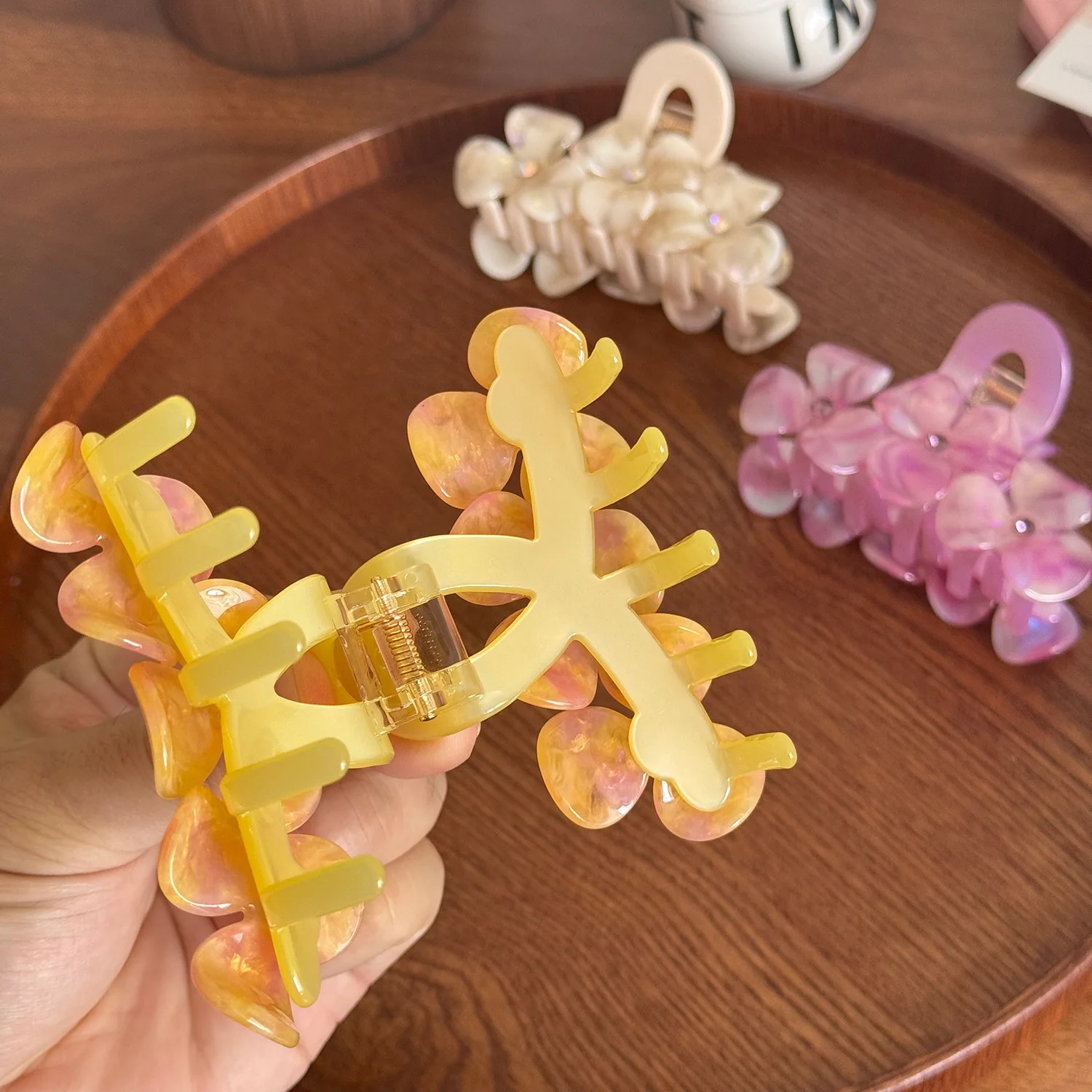 الكورية الجديدة الرائعة ثلاثية الأبعاد الراين مرصع زهرة مشبك شعر موضة لطيف خلات عالية بونتاليل القرش كليب