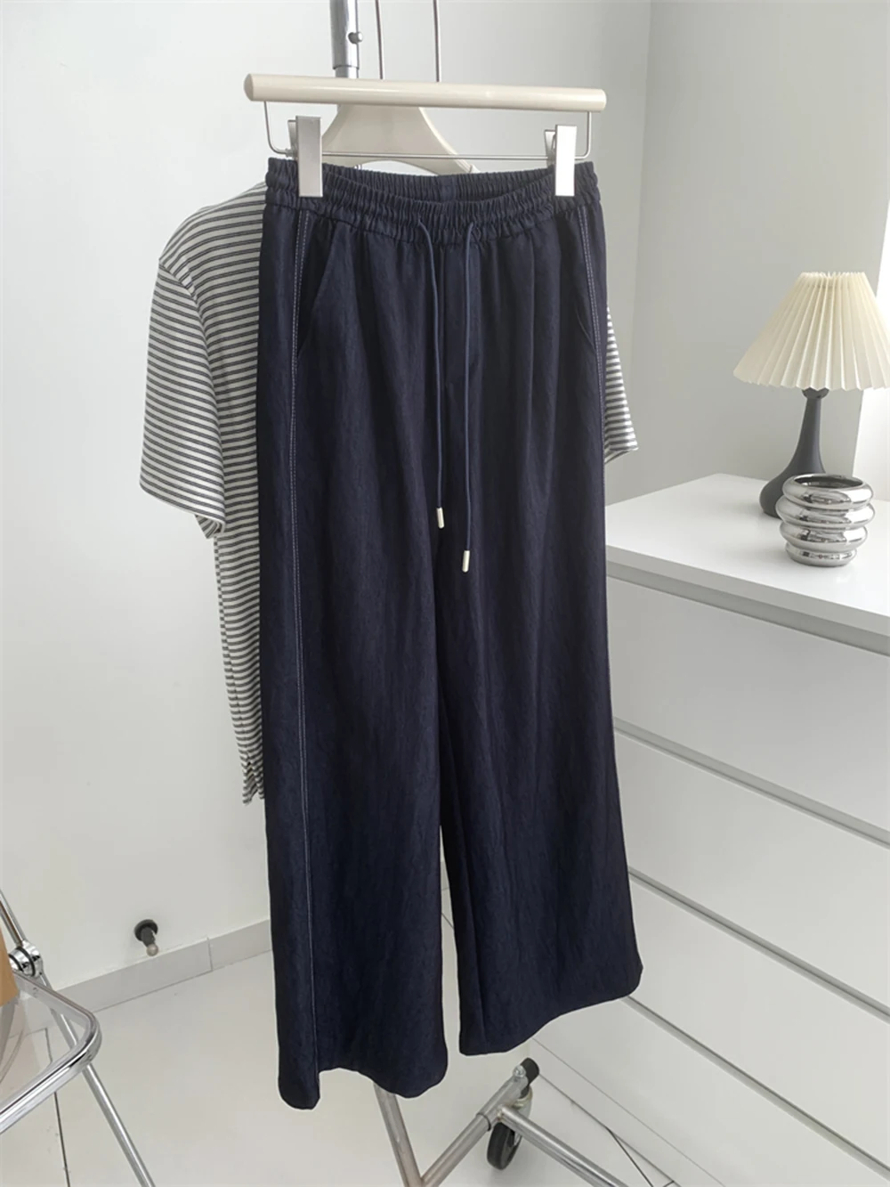 Casual Dark Blue Icesilk Denim Pants Women's 2025 New Summer Thin Wide Leg Elastic Waist Lace Up Pants Versatile Female Clothing