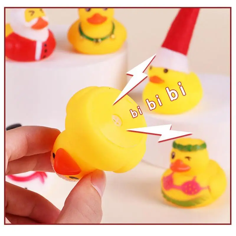 Merry Christmas Party Favors Rubber Ducks Assorted Shower Duck Xmas Ornaments Toy for Kids 2025 New Year Gifts Noel Navidad