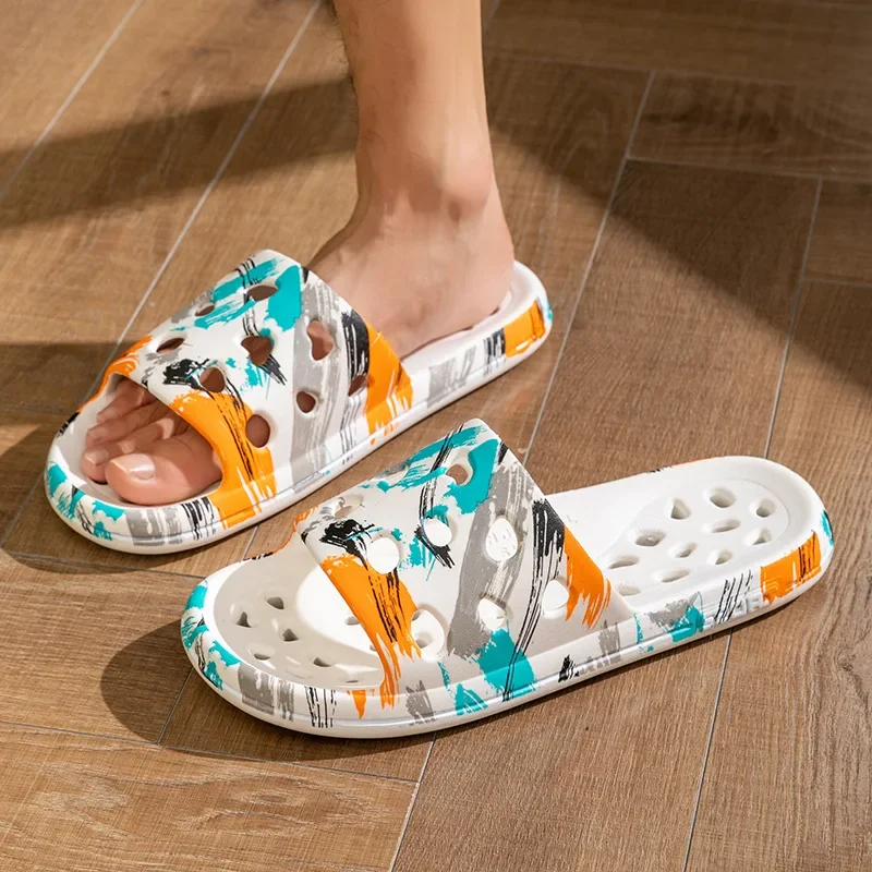 Plus Size Bathroom Bath Men Slippers Women Indoor Home Non-Slip Bathroom Couple Slippers Men'S Shower Casual Slippers PVC