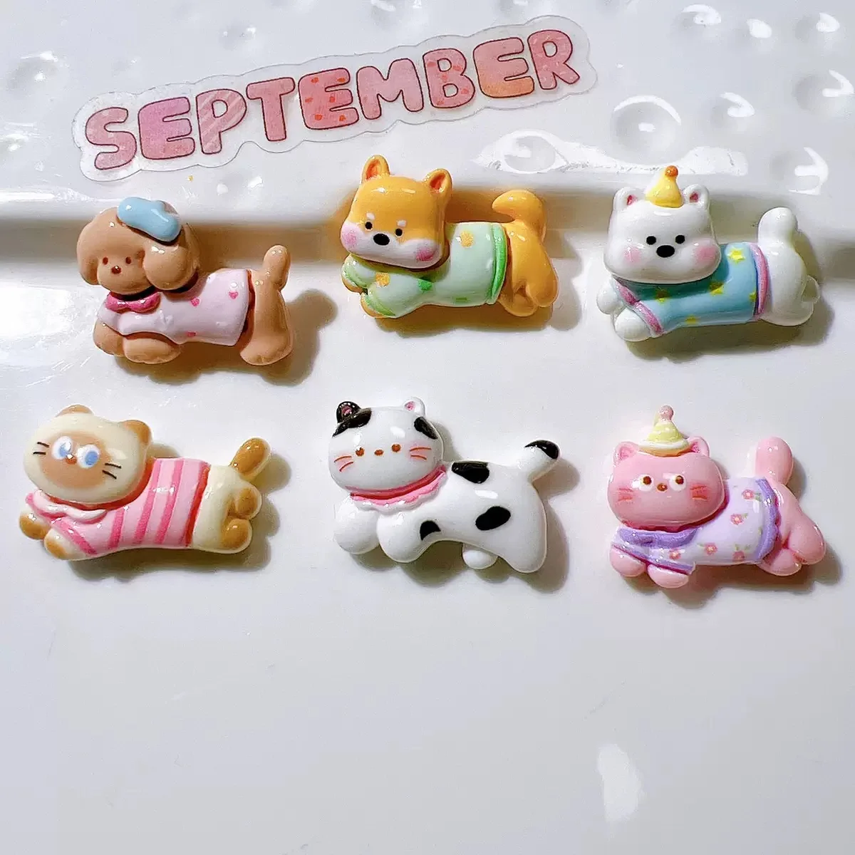 10Pcs Simulation Cartoon Animal Puppy, Cat  Flat Back Resin Cabochons Scrapbooking DIY Jewelry Craft Decoration Accessorie