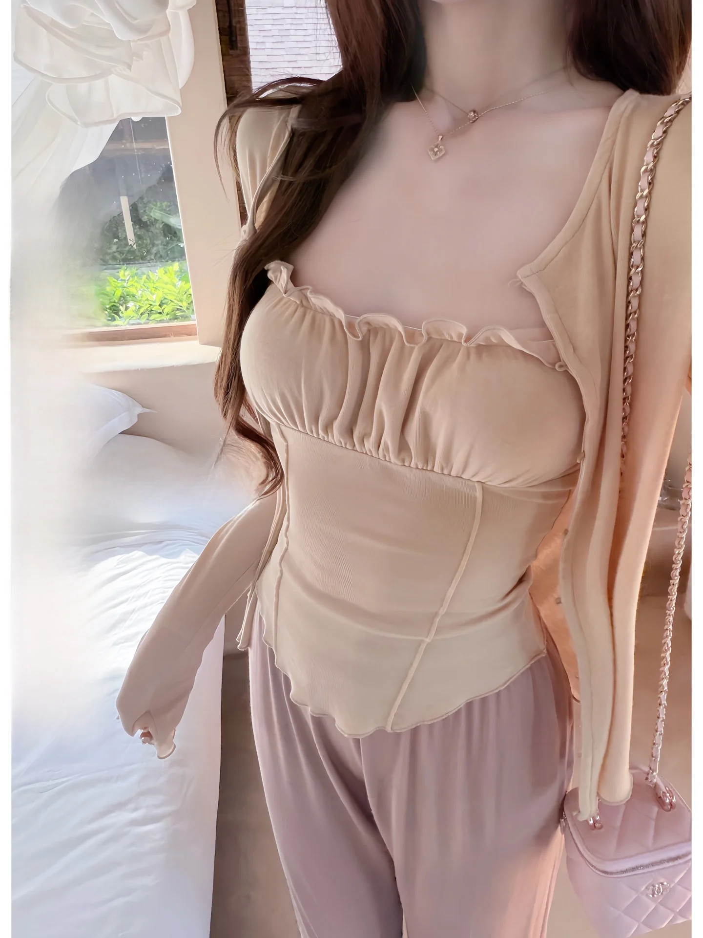 

Женский мягкий кардиган White Water с кружевной отделкой и открытыми плечами, ранневесенний, в корейском стиле, из чистой шерсти Pure Desire