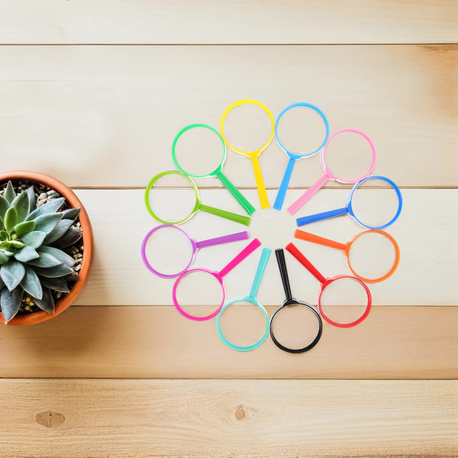 

12Pcs Children Magnifying Glass Kids Handheld 3X Mini Plastic Lens Clear Vision for Outdoor Nature Exploration Science Class