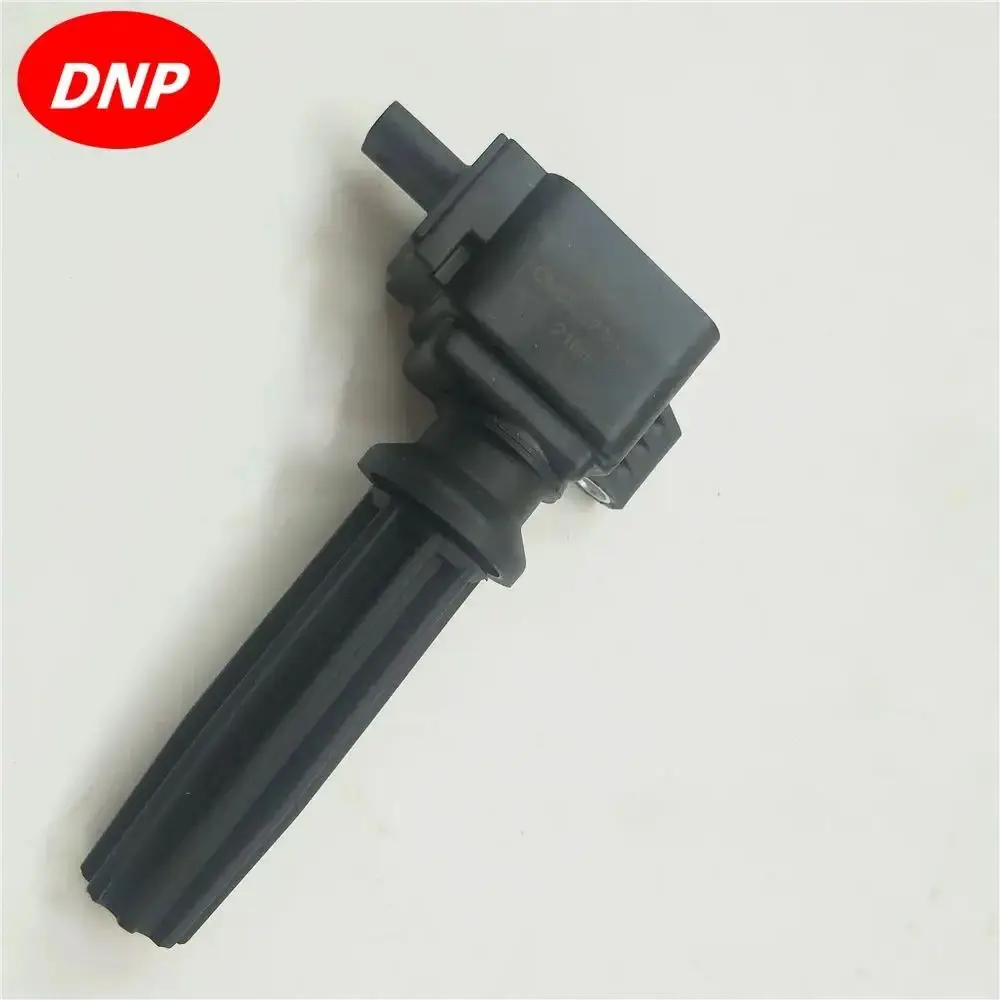 PAT Ignition Coil For Land-Rover Freelander Range Rover Evoque 2.0L Ford Focus S-MAX 2.0T CM5E-12A366-BC LR030637