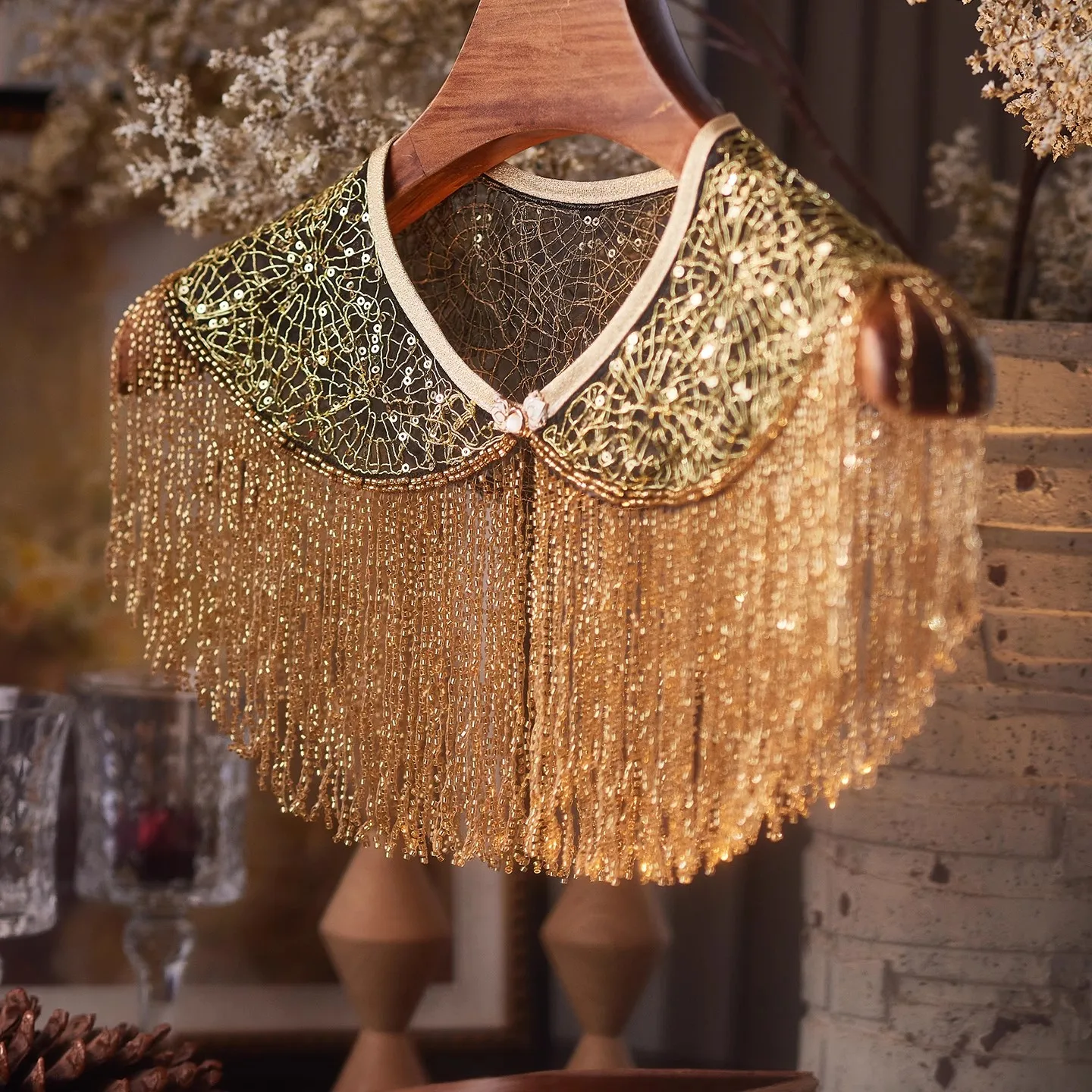 Women's Spring Summer Vintage Gold Lace Tassel Pashmina Female Chinese Style Show Cosplay Party Shawl Cloak Collar R3015