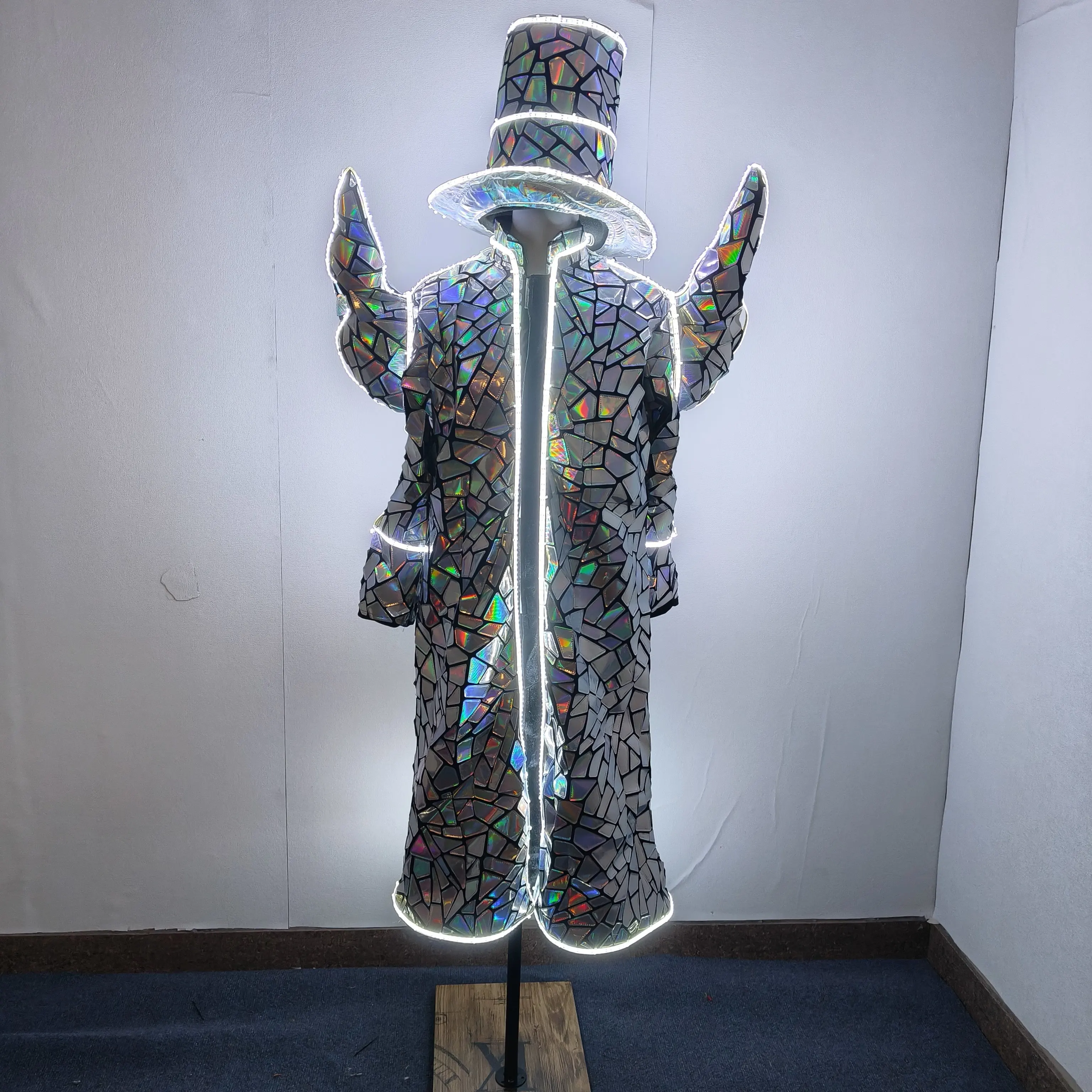 Bar LED light out of wine clothes astronaut clothing transmission clothes nightclub night KTV show out of the bar wine clothes