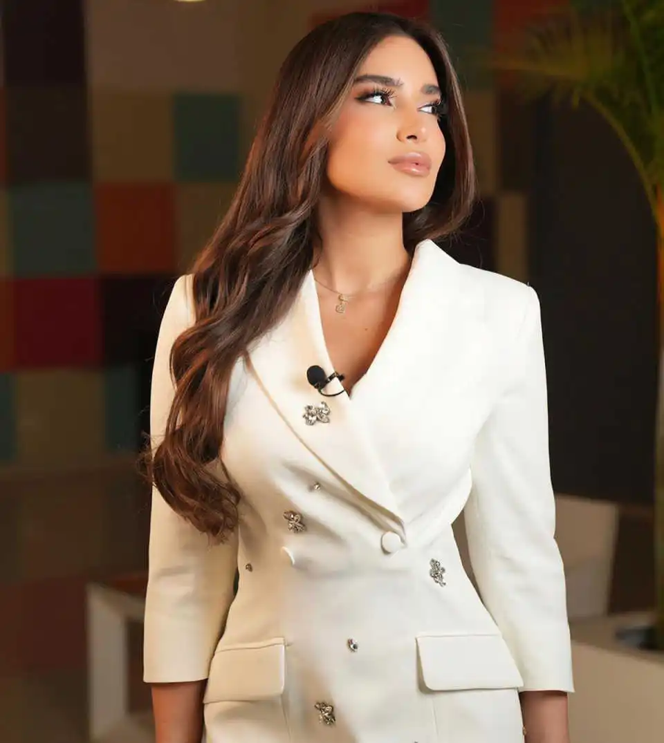 Customized Street Power Women Blazer Dress Crystal Beading Double Breasted Ladies Jacket Formal Birthday Party Wear