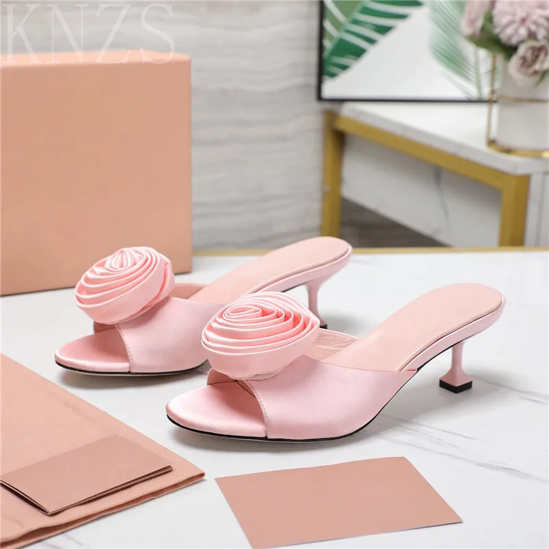 

Summer New Round Toe Silk High Heels Slippers Woman Flower Decor Open-Toes Fashion Concise Sewing Party Slippers For Women 2024