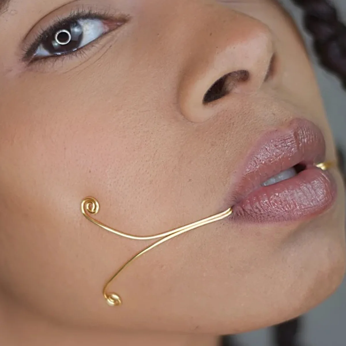 

1pc Non-Pierced Side Lip Clip, bohemian no-pierce dimple ring, trendy party accessory for women