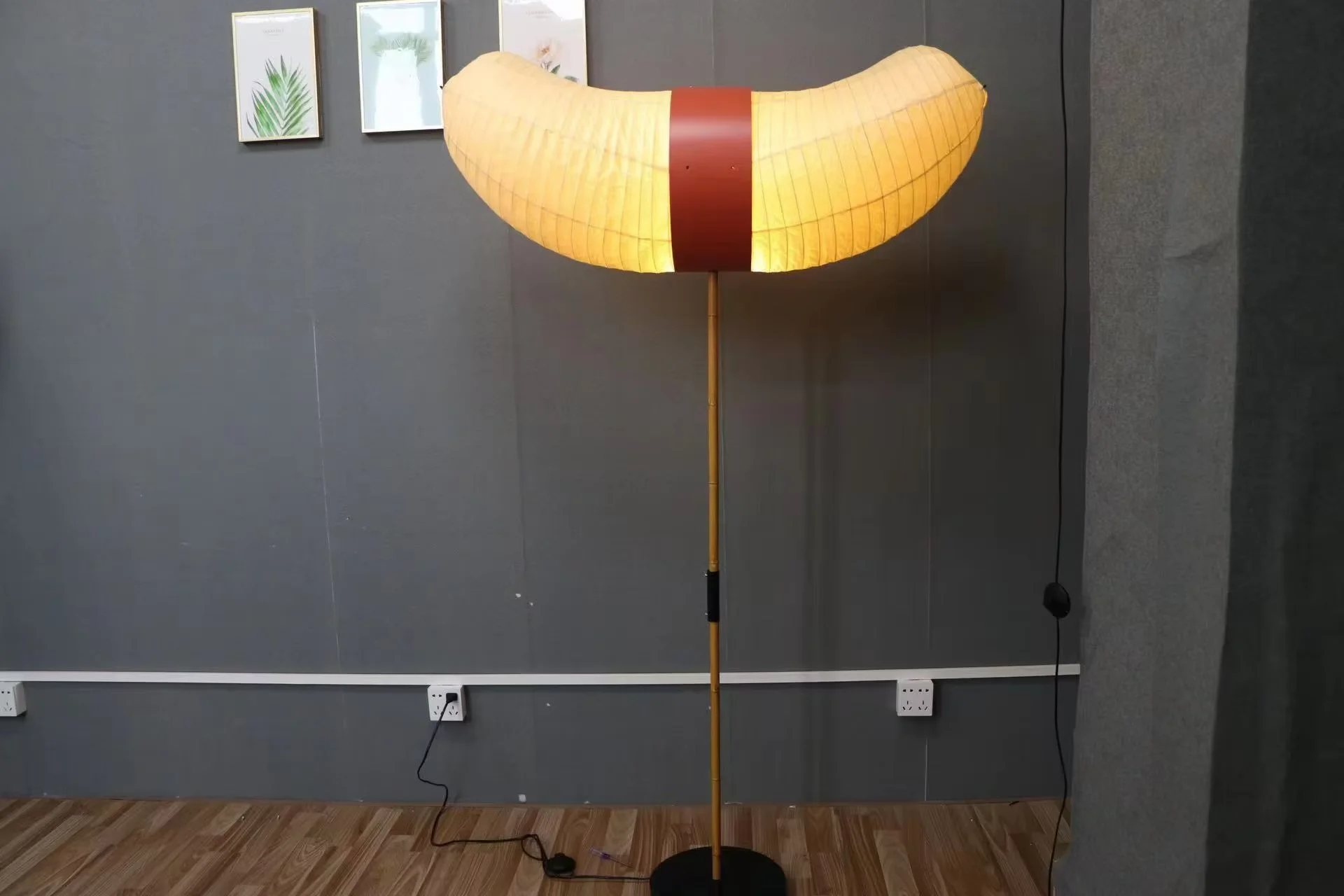 Japanse Wabi-sabi Akari Noguchi vloerlamp, lantaarn van rijstpapier, vloerlamp voor de woonkamer, slaapkamer of naast de bank, driepootvloerlamp.