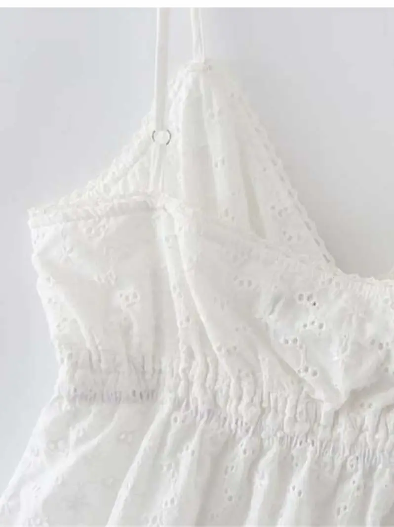 PUWD słodkie dziewczyny wydrążony biały miękki bawełniany Tank 2022 lato moda damska Solid Color bez rękawów Slim Lace kobiety Chic krótki Top