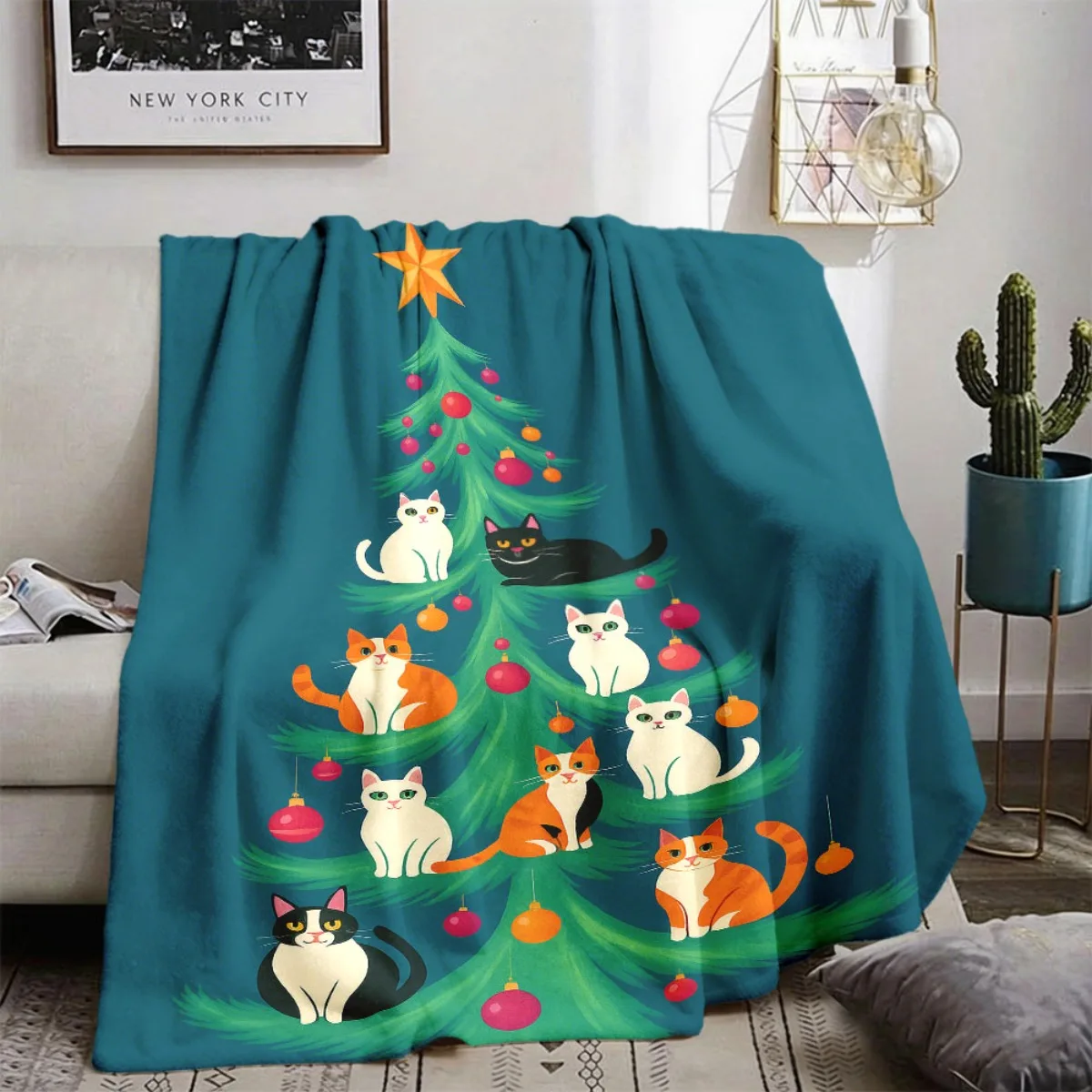 Cartoon Cats Christmas Tree Flannel Blanket, Cute Holiday Kitty Art Throw for Living Room Bedroom & Warm Holiday Gift Picks