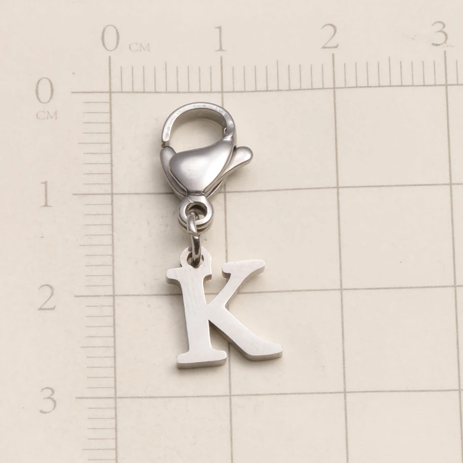 A-Z Alphabet-Schlüsselanhänger mit Karabinerverschluss, Edelstahl-Initialen-Anhänger, Schmuck für DIY-Rucksack, Handtasche, Personalisierte Geschenke – Detail 13