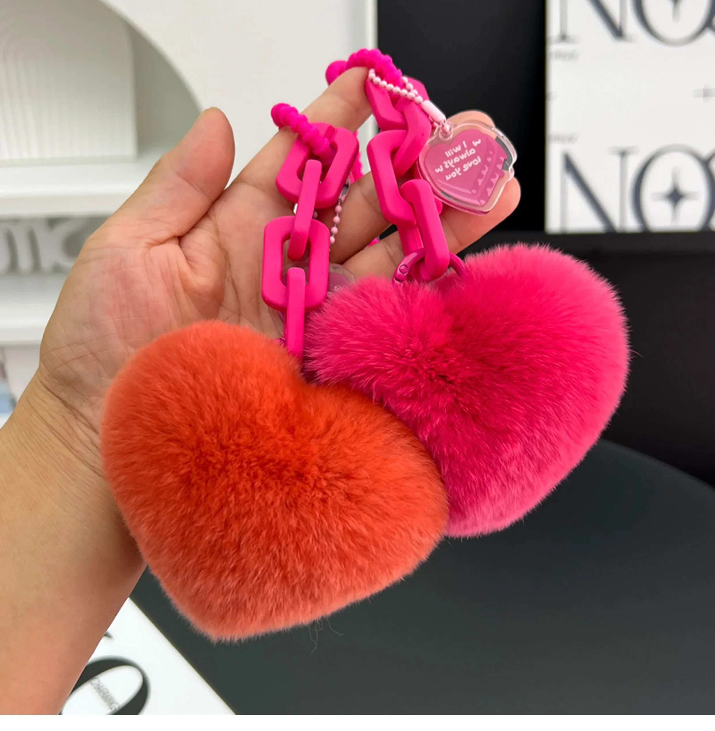 Natural Rex Rabbit Fur Heart Bag Charm Chain Keychain Bag Pendant Women Girl Bag Charms Cars Accessory Fluffy Keyring Gifts