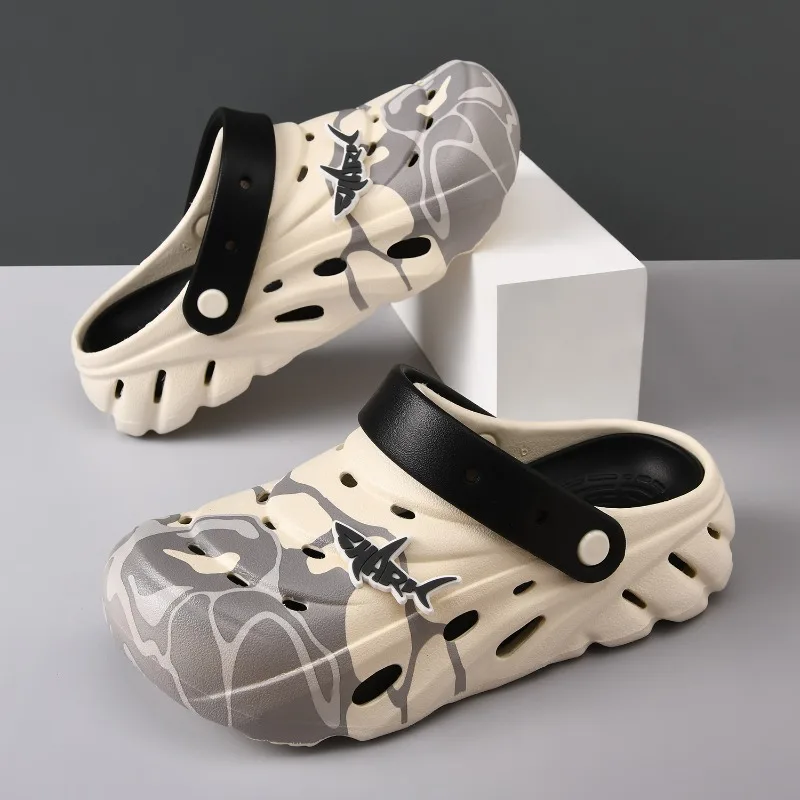 

2026 Spring New Men's Camouflage Cave Shoes Thick Bottom Anti slip and Wear resistant Beach Sandals