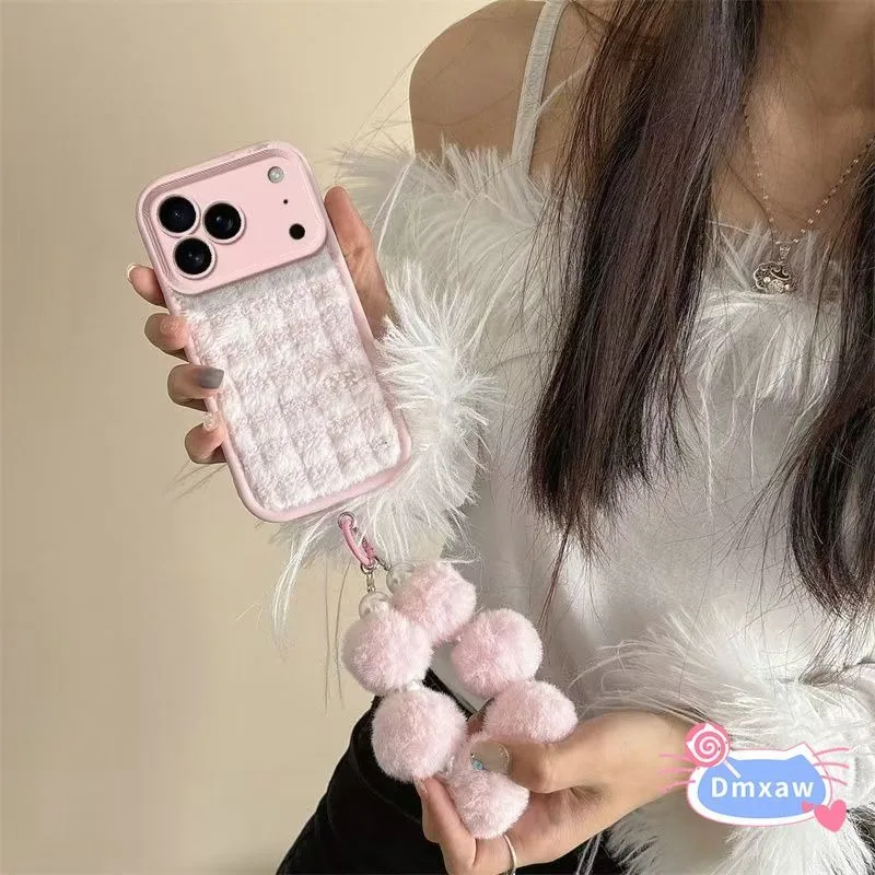 

Cute Winter Plush Phone Case For Xiaomi 17 Pro Max 15 15S 14 13 12 12X 12S 12T Pro 5G 4G Soft Cover With Pearl Bracelet