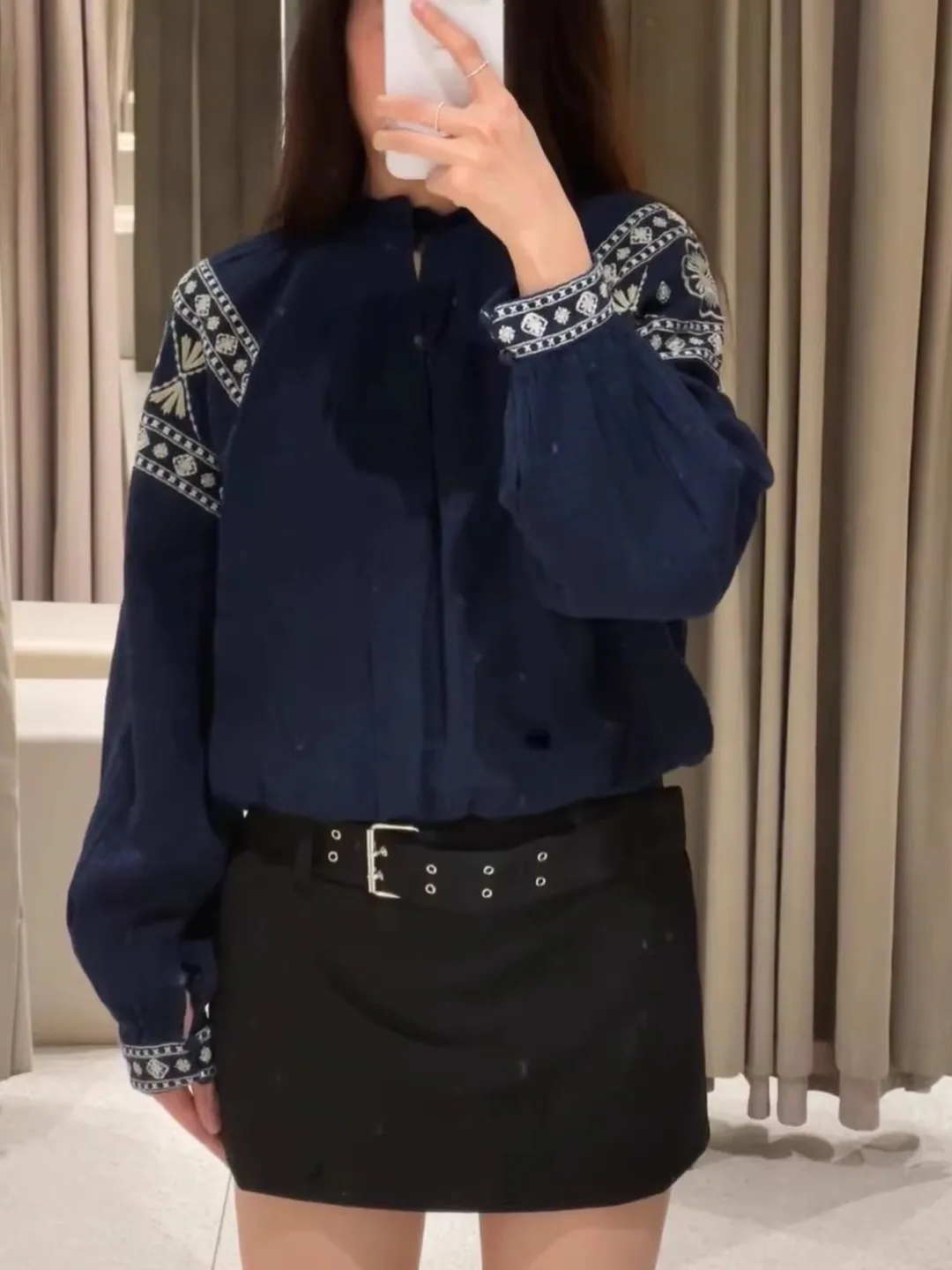 

Retro Vaion Sle Long Sve round Ne ort Embroidered Puffy irt Women Casual Loose Fit Pure Cotton Spring 2026