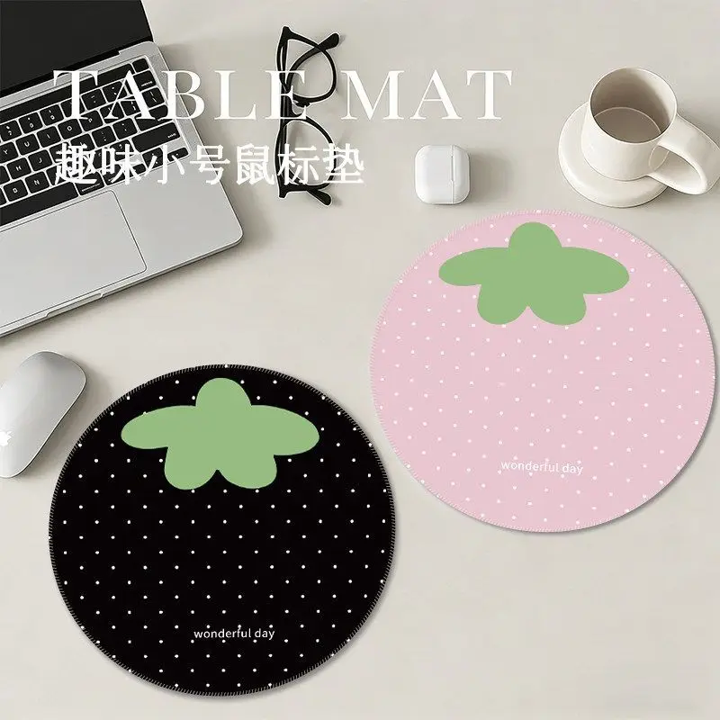 Cartoon Strawberry Round Rubber Small Cute Kawaii Fun Mouse Pad Anti Slip Portable For Office Computer Desk Study Dorm Student