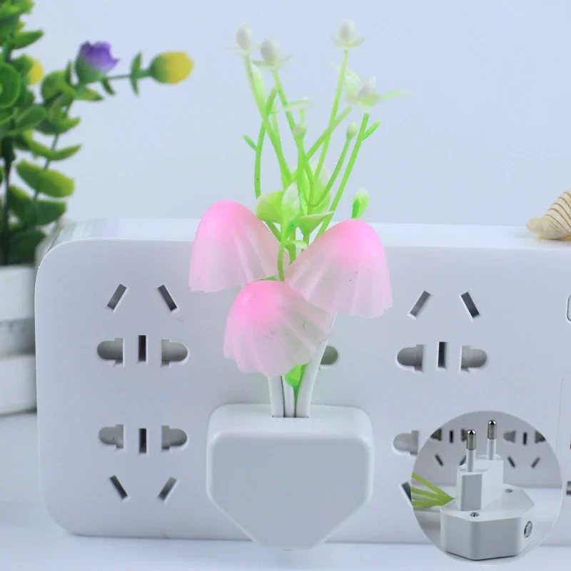 LED ความแปลกใหม่เห็ดดอกไม้ Night Light พลาสติก TULIP Rose LED โคมไฟกลางคืน EU Plug US Plug Light Sensor สําหรับห้องนอน Sleeping