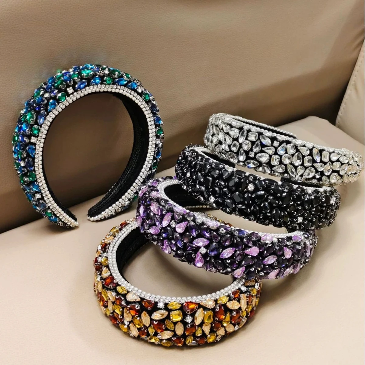 Baroque Rhinestone Headband for Women Sponge Hairband Elegant Beaded Hair Accessory Wide Band for Party and Daily Wear