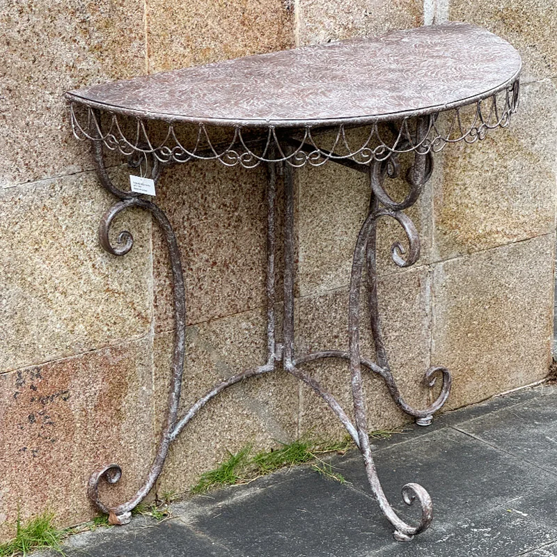 Iron Half Round Console Table Wall Leaning Plant Stand for Balcony Rustic Metal Entryway Shelf for Courtyard Decor Flower Rack