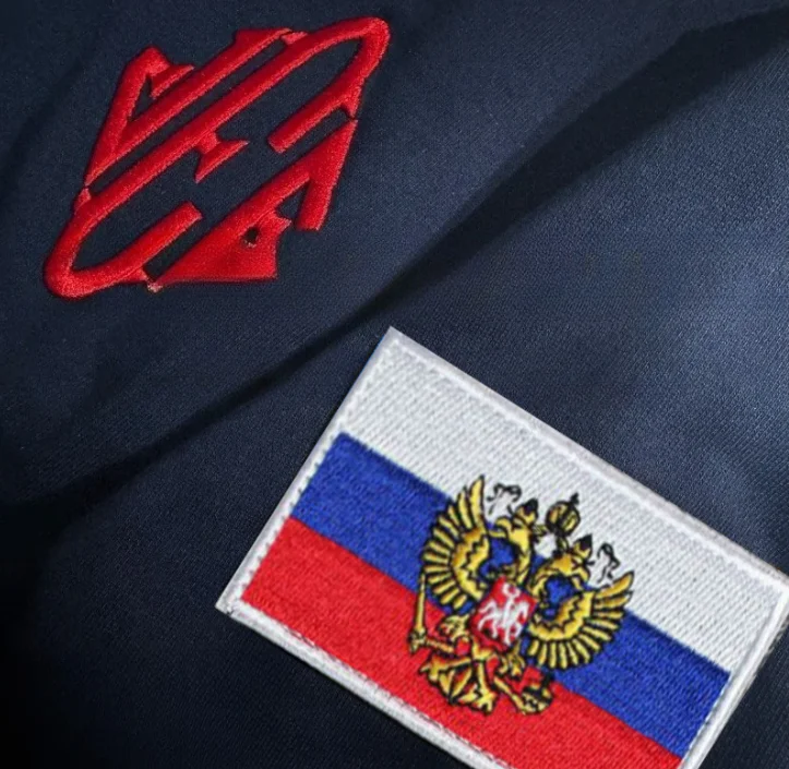 

Винтажный свитшот Y2K с вышивкой российского флага, воротником-стойкой и молнией до четверти, повседневный спортивный уличный стиль, унисекс