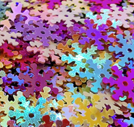 

1000g Wholesale 13mm 20mm 25mm Colorful Snowflake Sequin DIY Christmas Party Skirt Door Window Stage Decorative Snow Sequins