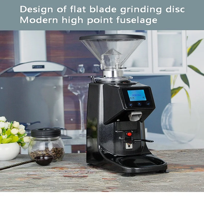 Elektryczny młynek do kawy do espresso z precyzyjnym elektronicznym timerem, dotykowym ekranem i regulacją rozmiaru ziaren kawy.