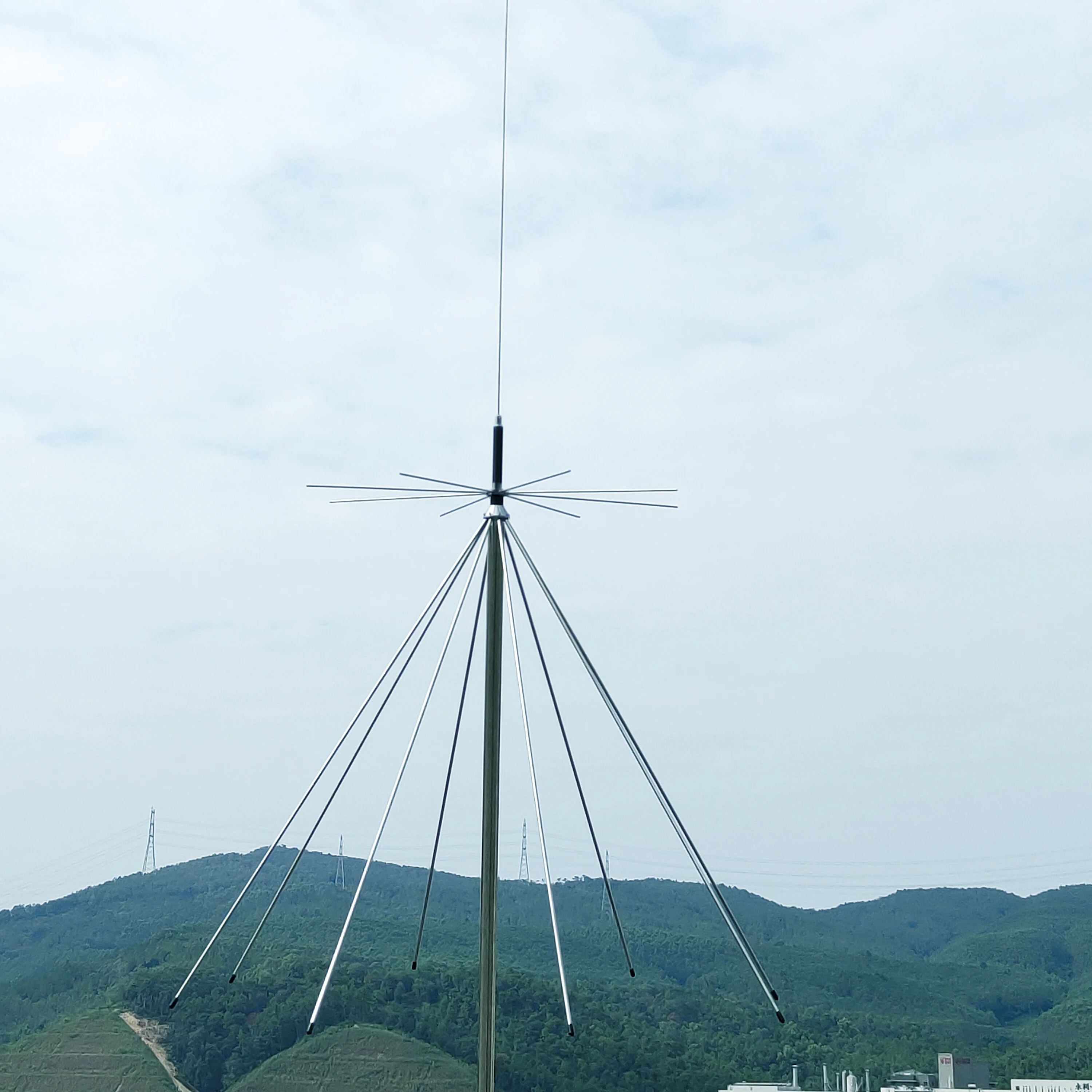 Discone Antenna D3000N Diamonds Scanner Antenna CB UHF VHF Antenna 25-3000MHz for SDR Radio Receive Transmit HF VHF