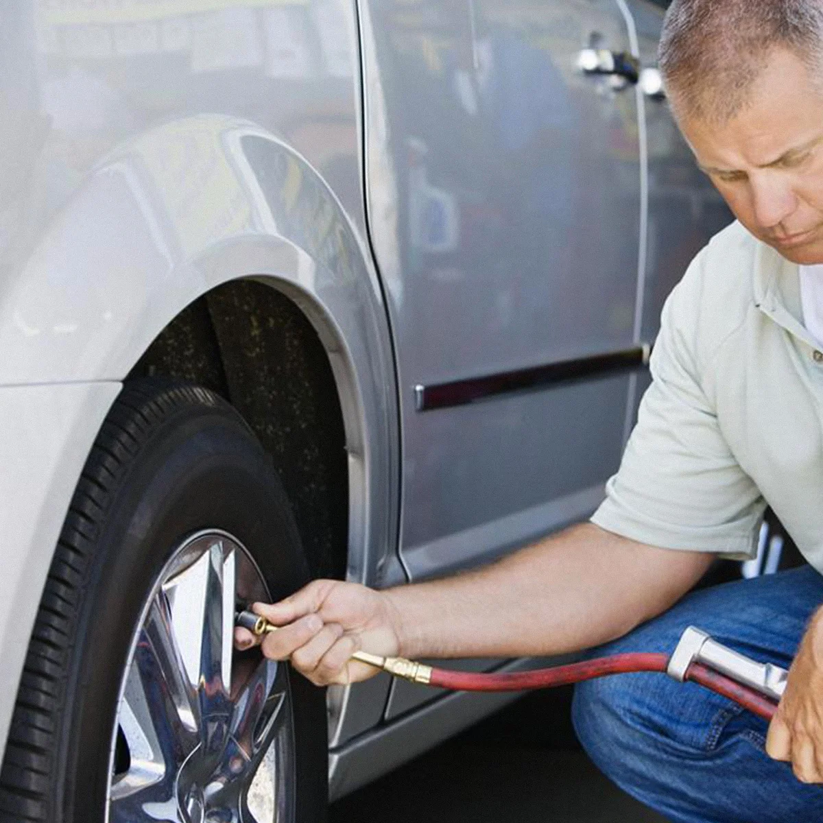 

1Pcs Vehicle Tire Floor Pump Portable High-Pressure Foot Inflator Bike Pump for Car Bicycle Motorcycle Inflatable Beds