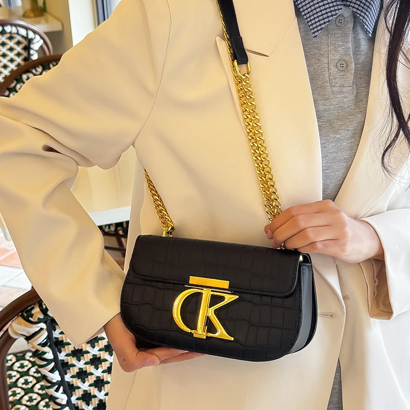 

One Size Bucket Bag Zipper Closure 2025 Summer PU Leather Women's One Shoulder Bag Trendy Ladies Handbag for Casual and Travel​