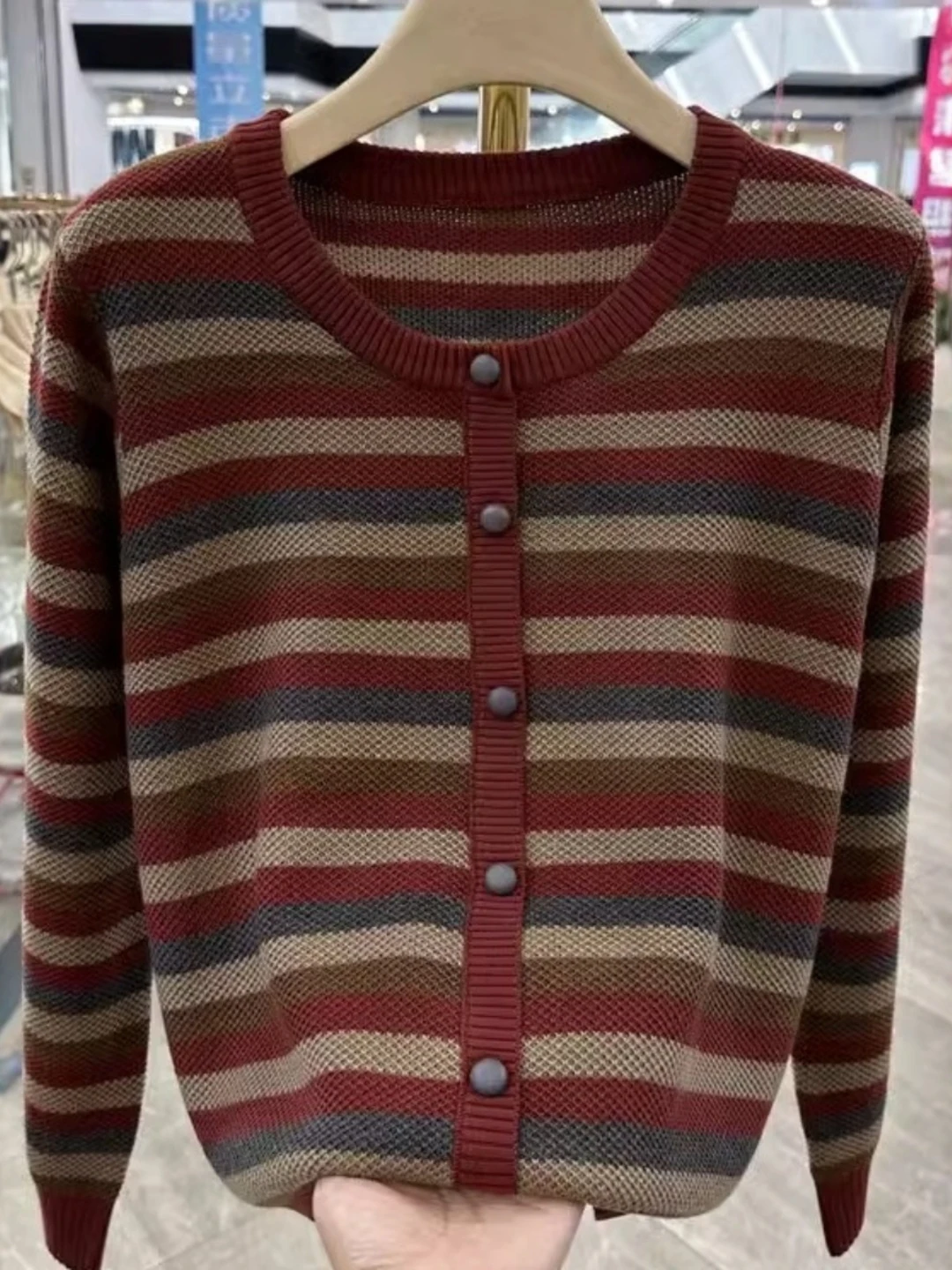 高級日本製スレプラスサイズヴィンテージストライプセーターレディースロングスリーブゆったりスリム効果年齢対策ニットトップ