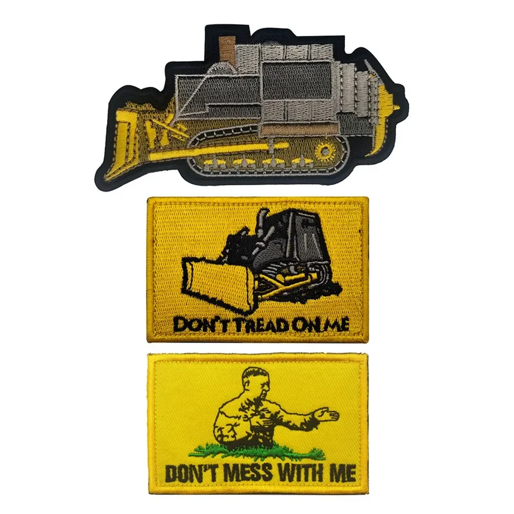 DON'T TREAD ON ME Embroidery Patches Hook & Loop Patches on Bags Bulldozer Morale Badge Sticker for Clothing and Bags