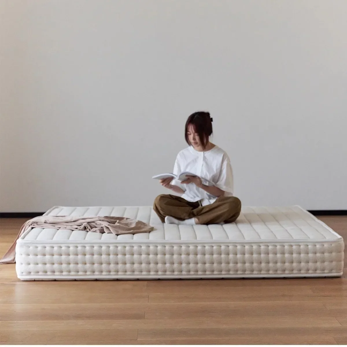 

Soft and hard mattress removable and washable 25cm thick natural coconut palm Simmons 10cm single