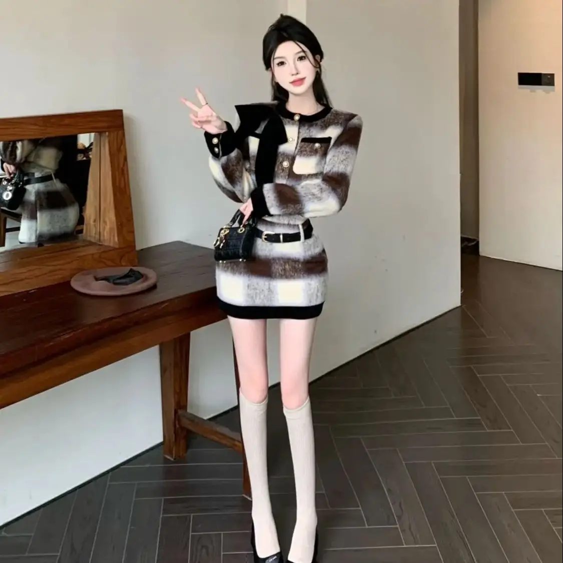 Plaid Suit Women Autumn Winter Maillard Style Hot Girl Woolen Coat High-Waisted A-Line Skirt Fashionable Two-Piece Set