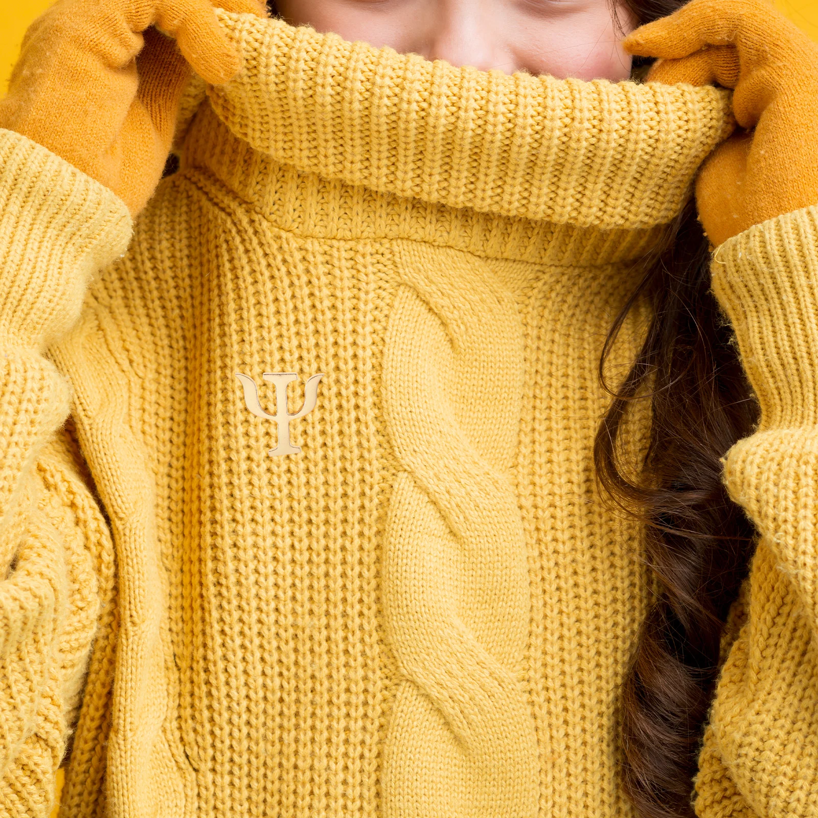 

4Pcs Psychologist Brooch Pins Elegant Alloy Letter Lapel Badges for Women Suit Shawl Decorative Accessories Mental Health Symbol