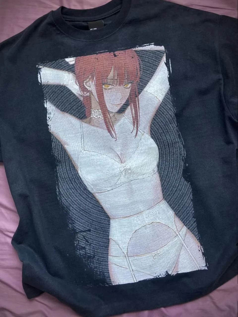 2026 Herbst Winter Chainsaw Man Anime Grafik T-Shirt für Herren und Damen – Luxuriöses Kurzarm-Freizeitoberteil im High-Street-Stil – Detail 3