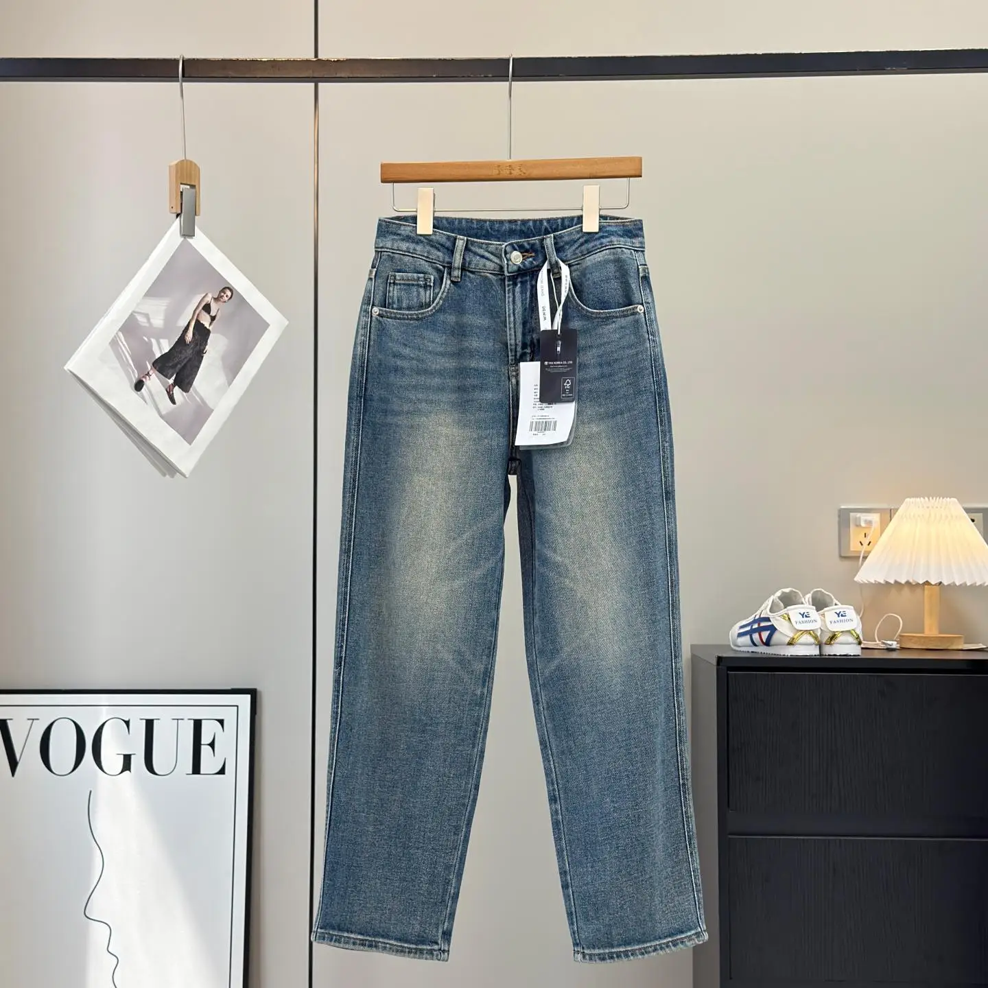 

Женские джинсы-шаровары Slim Fit в винтажном стиле, укороченные (9/10), с эластичным поясом, прямые, узкие, из хлопка, с высокой талией, на пуговицах, весенние