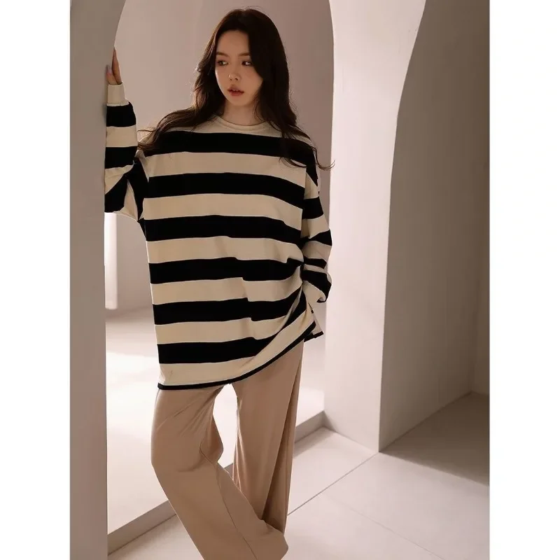 Primavera e autunno nuovo pigiama da donna a righe Set di moda coreana Pullover a maniche lunghe pigiameria allentata semplice abbigliamento per la casa