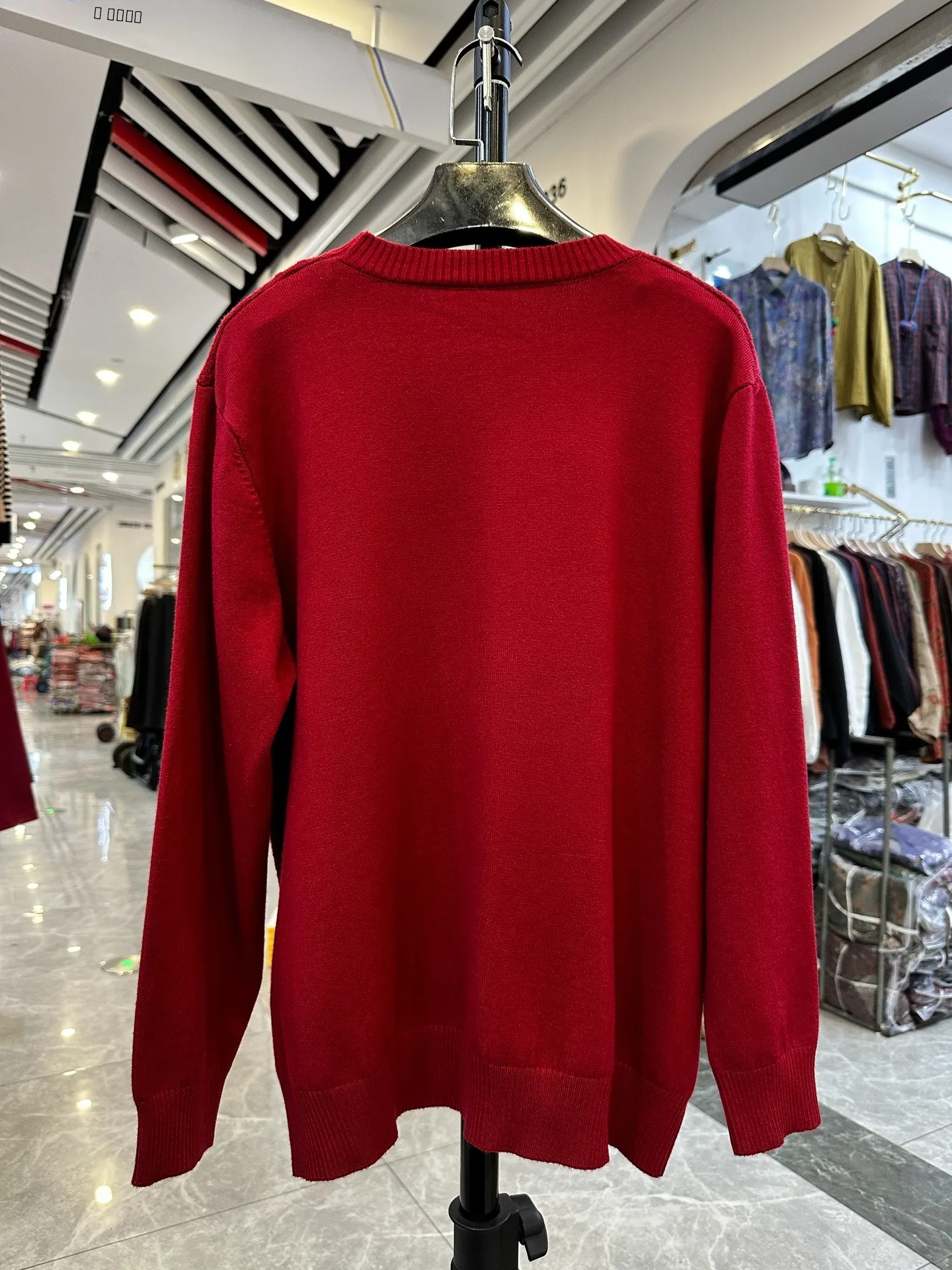 เสื้อไหมพรมแฟชั่นทรงหลวม แขนยาว สวมหัว สำหรับผู้หญิงวัยกลางคนและผู้สูงอายุ ให้ความอบอุ่นในฤดูใบไม้ร่วงและฤดูหนาว