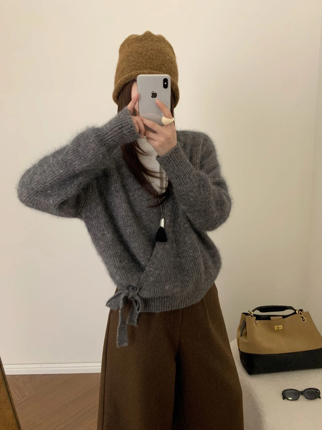 

Faion Loose Knitted Sweater V-Ne Tied Cross Design Women's Long Sve Cardigan Comfortable Relax Sle S4394