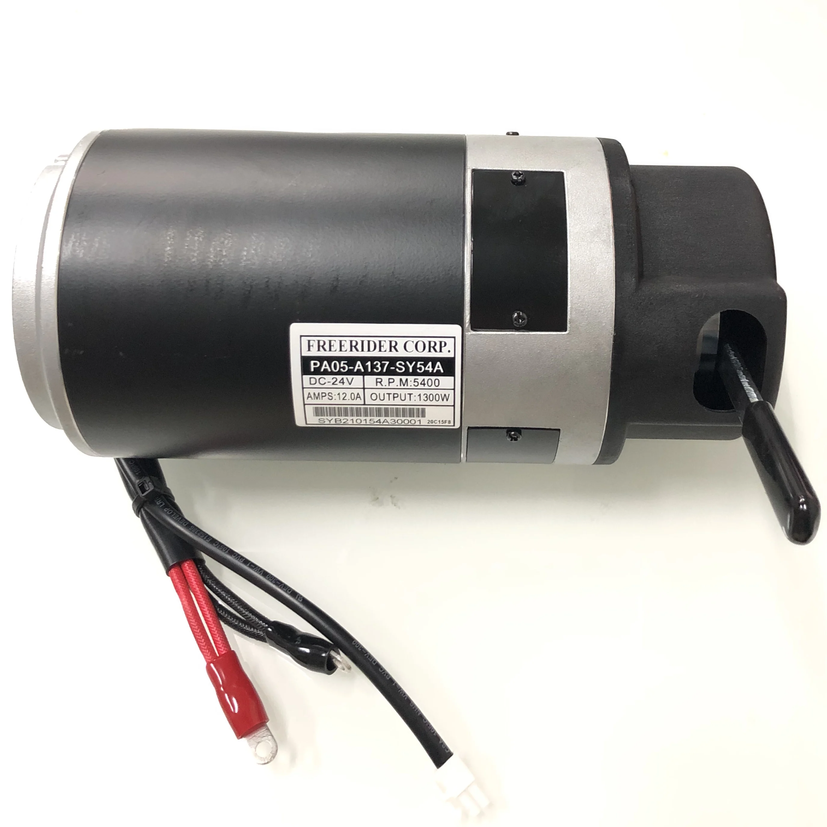 

Мотор Freerider включает. Тормоз 1300 Вт 5400 об/мин 10 Нм 2DX0X146000T PA05-A137-SY54A Тайвань Мобильный скутер Металл 10,5 кг