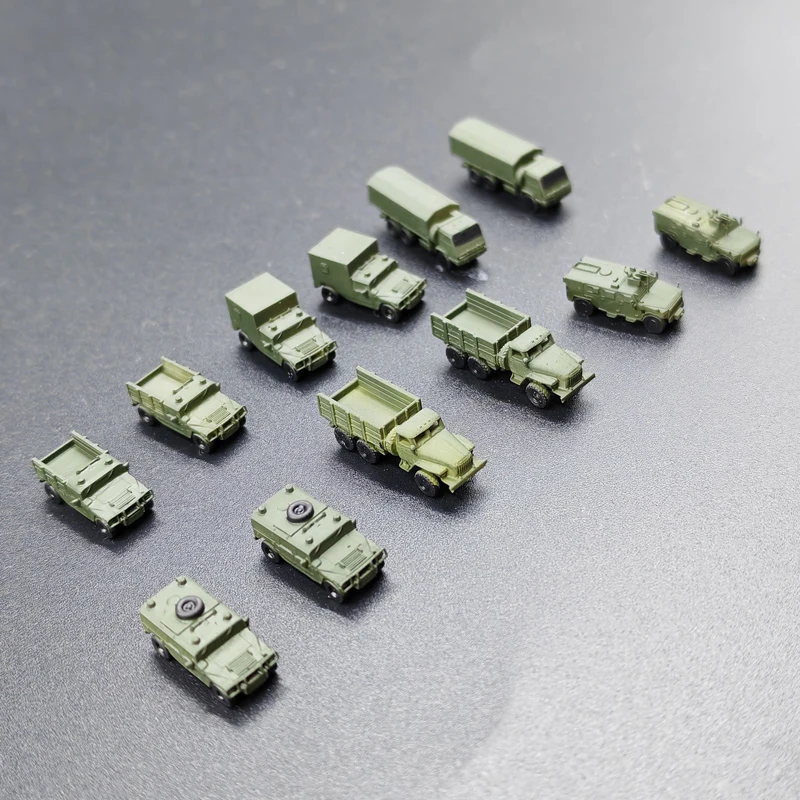 

1 комплект, китайская армейская модель бронеавтомобиля, 1/350, 400, 700, масштабная имитация Dongfeng Warrior, грузовик, транспортные средства, миниатюрное украшение из смолы