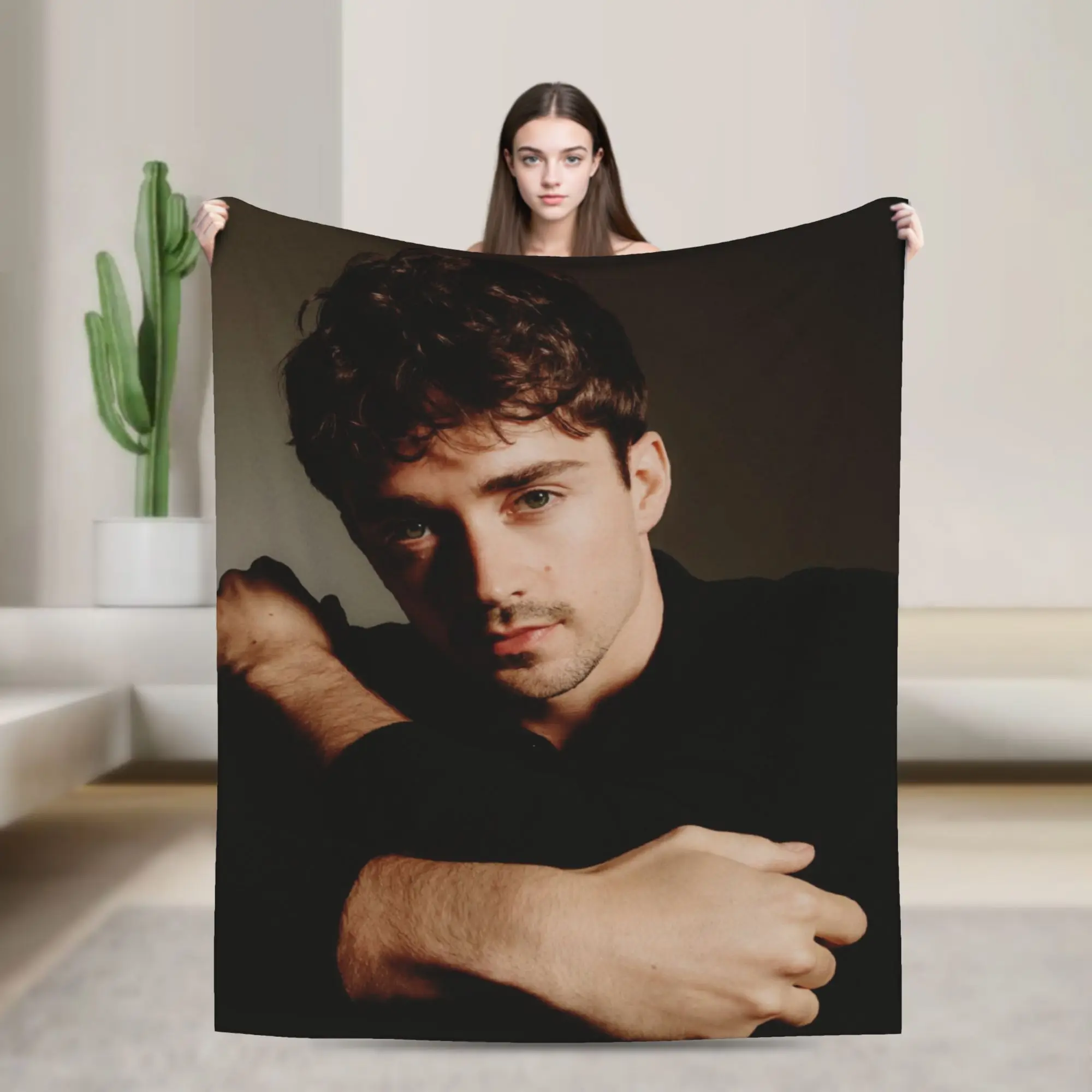 C-Charles L-Leclercs Blankets  Super Warm Fashion Plush Throw Blanket For Couch Bed Picnic Flannel Bedspread Bed Cover