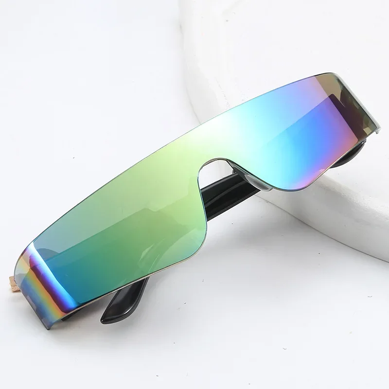 New One-piece Cyberpunk Style Sports Mirror Fashion Big Frame Sunglasses Outdoor Sports Riding Glasses Visual Clarity