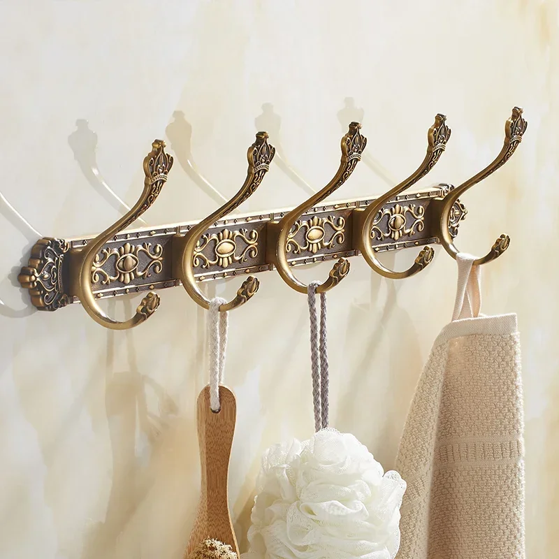 

​Antique Style No Drill Wall Hooks Rustic Coat Hangers Metal Door Hooks For Bathroom Bedroom Door Decorative Entryway Storage