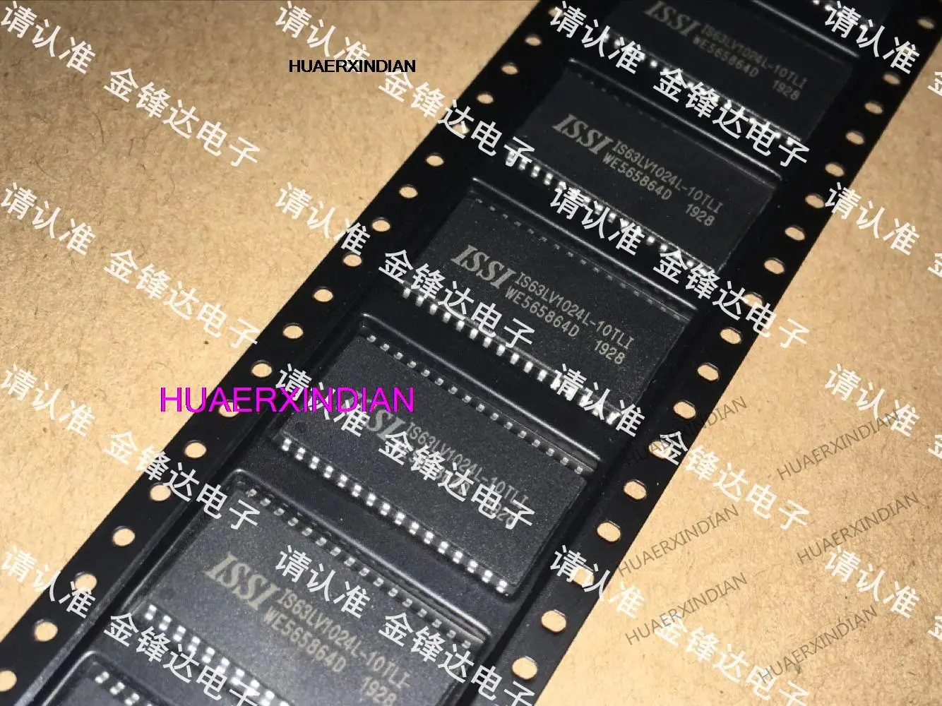 

10PCS New IS63LV1024L-10TLI / L-10TL / L-8TI / L-12TI / -15TI