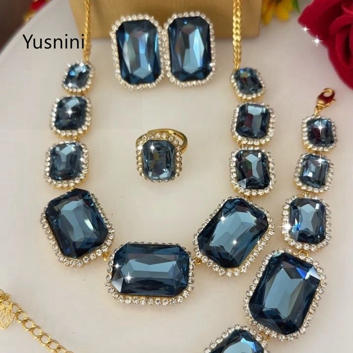 New Fashionable High-End Dubai 24K Gold Plated Necklace Earrings Rings Bracelet Romantic Wedding Party Jewelry Set for Lover 666