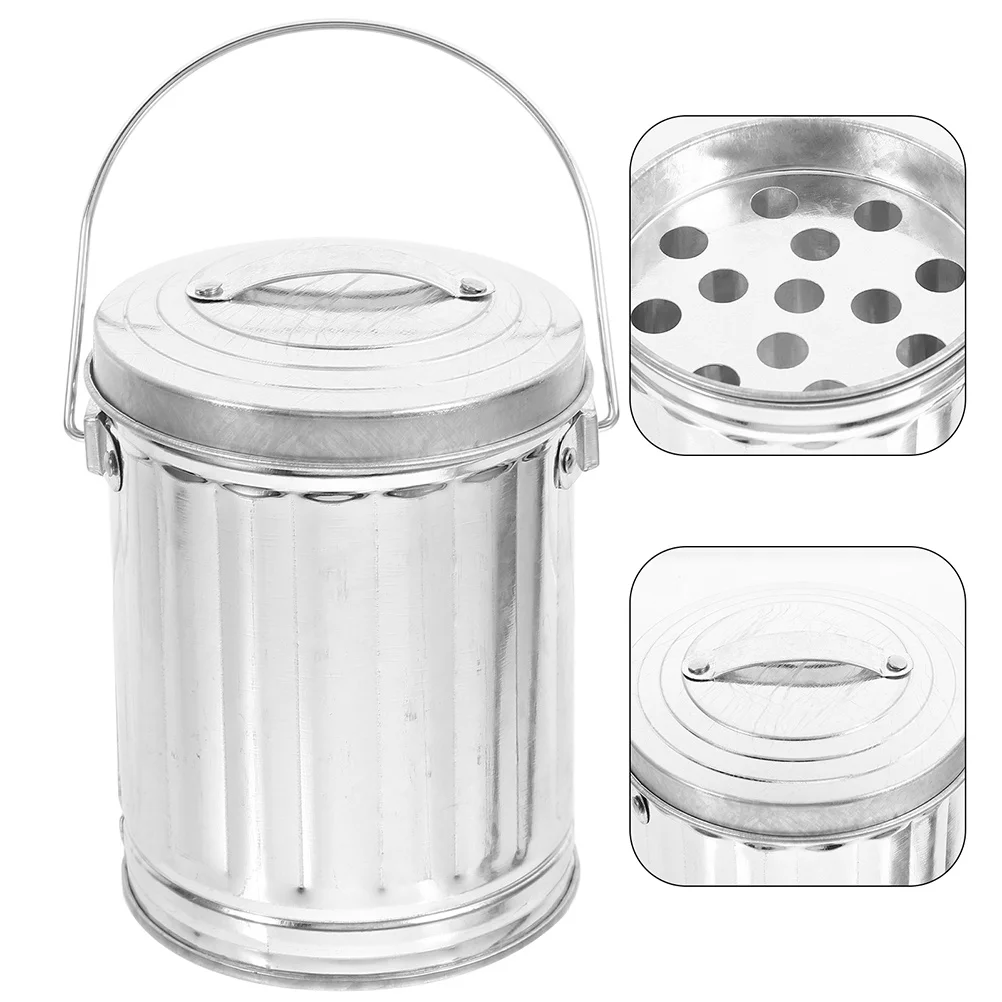 

2Pcs Mini Metal Trash Can Desktop Small Trash Bin with Lid and Handle Reusable Waste Container Pen Holder Garbage Can