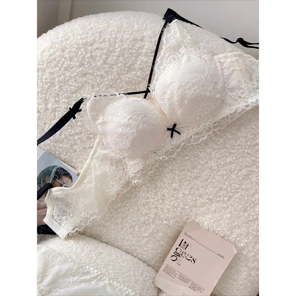 セクシーWomen Elegant Lace Wireless Push‑Up Bra Size 32‑38, Beauty Back Brassiere, Side Support Collect Underarm Fat Daily Lingerie